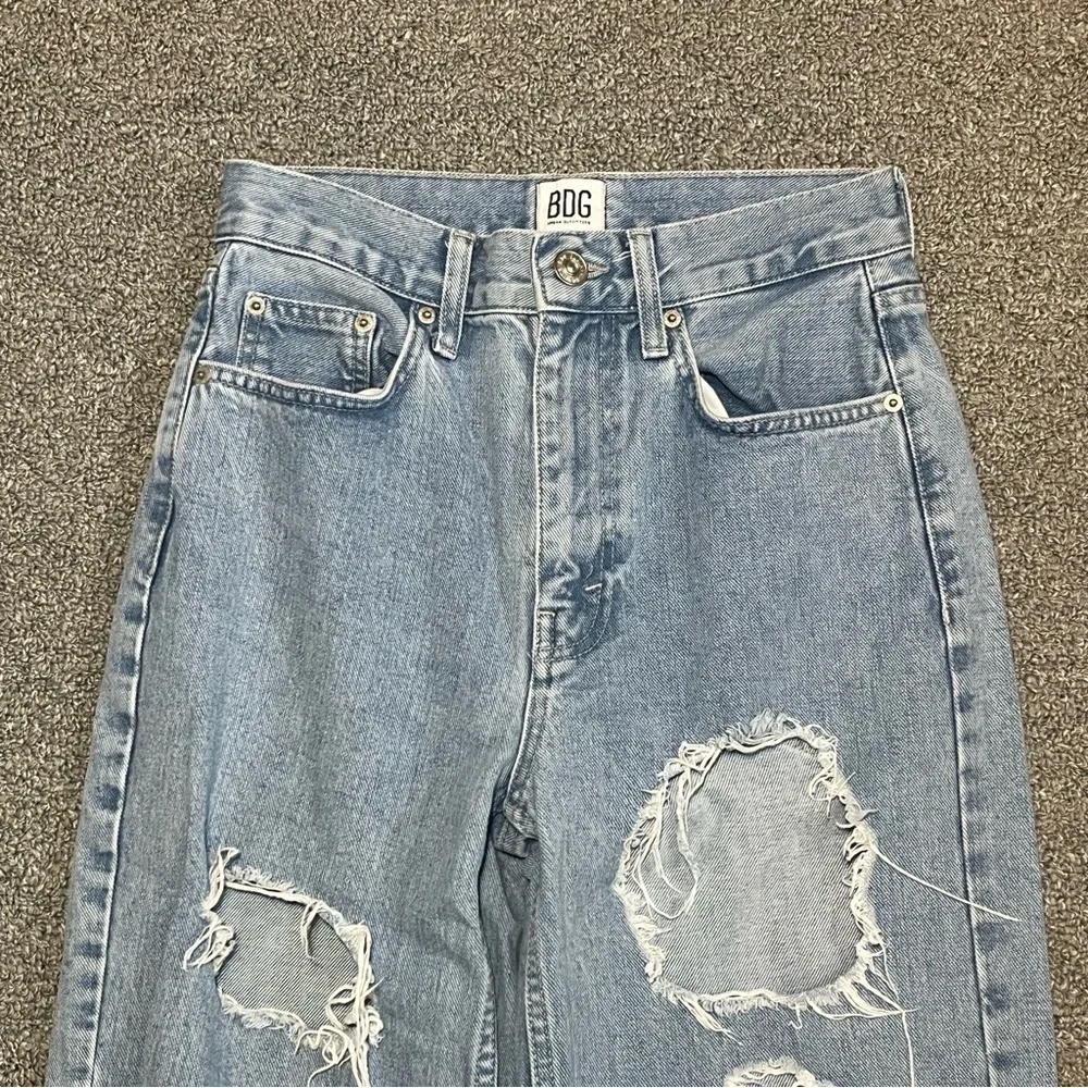 BDG Urban Outfitters High Rise Baggy Jeans Womens 25 Blue Denim Distressed - Picture 2 of 14